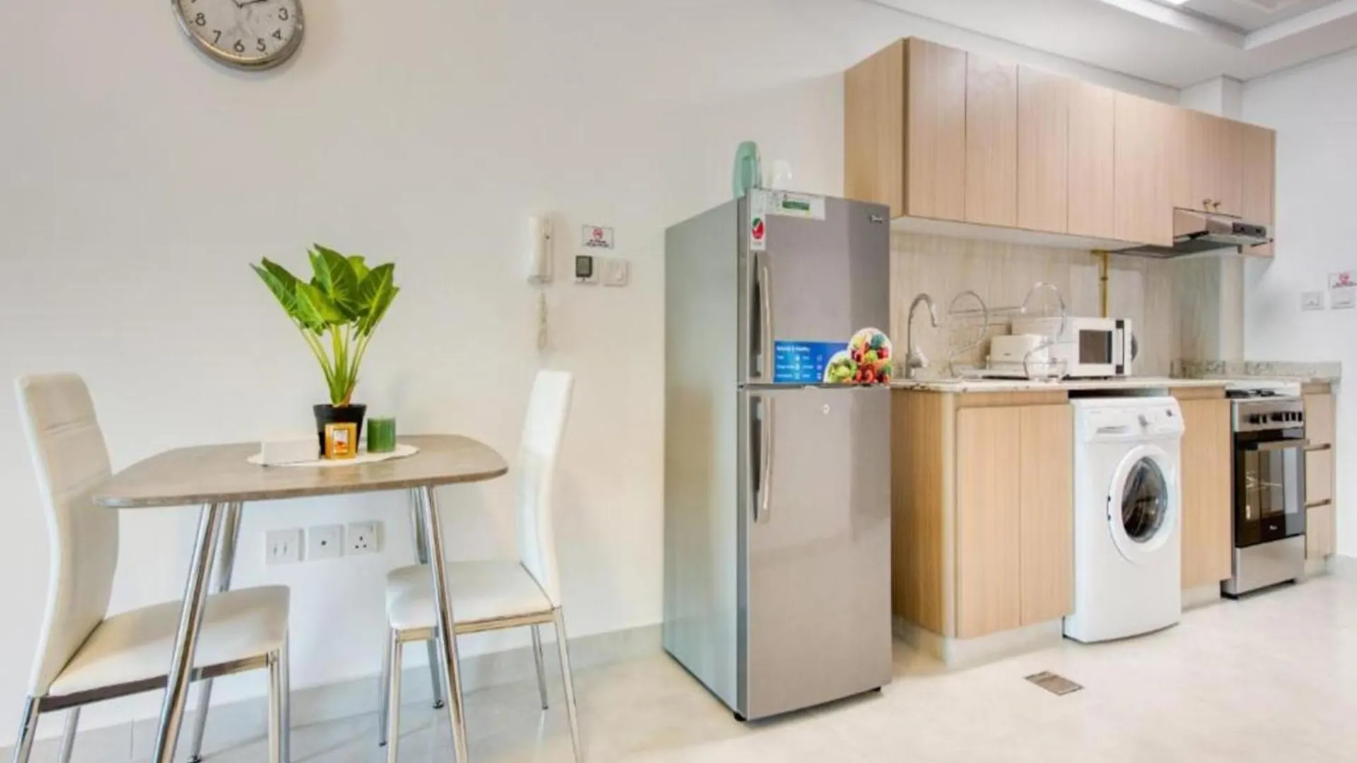 Gorgeous Posh Studio Apartments Dubai 0*,